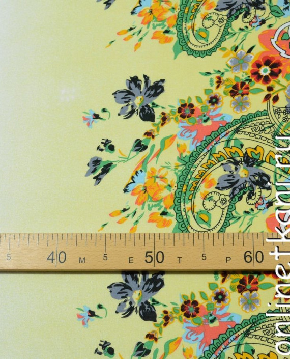 Ткань Штапель 206 цвет айвори цветочный картинка 2